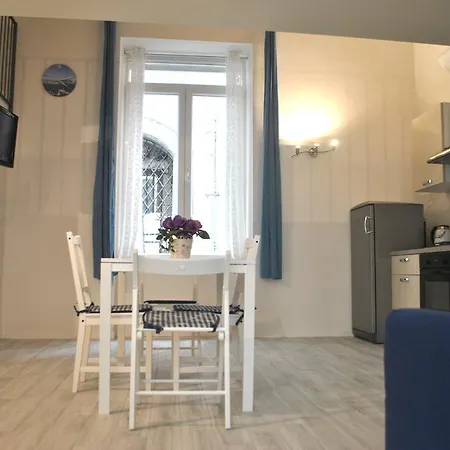 Smart San Gregorio Apartmán Neapol